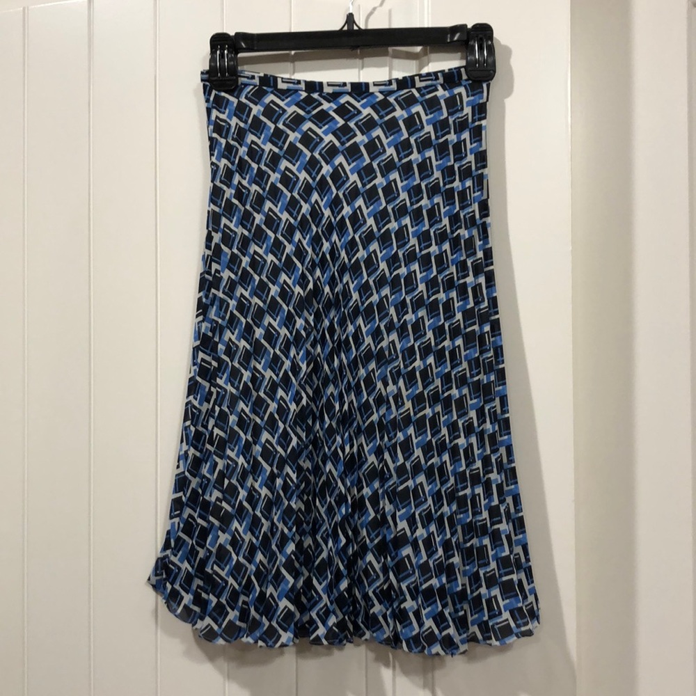 Pleated skirt